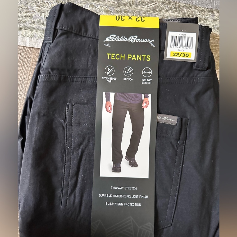 Eddie Bauer Men's Tech Black Water Repellant Pants New - Picture 2 of 11